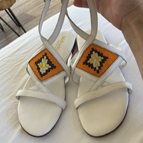 Anthropologie NWT laidback London hand  beaded Vacay all day Flat Sandal happy☀️ - Picture 6 of 9